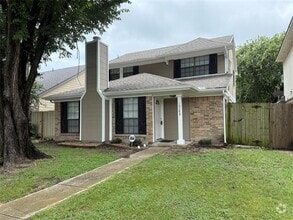 Building Photo - 10308 Wood Heights Dr