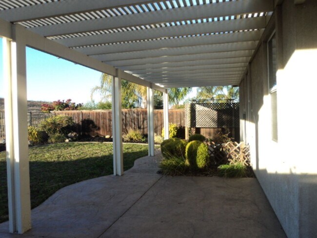 Foto del edificio - 3 bed 2 Bath 12 Bridges Home Lincoln, CA