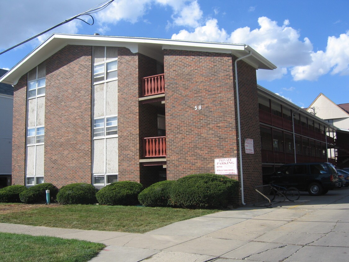 Primary Photo - Smith Apartments @ 58 East Armory