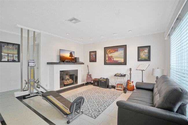 Foto del edificio - 8101 SW 198th St