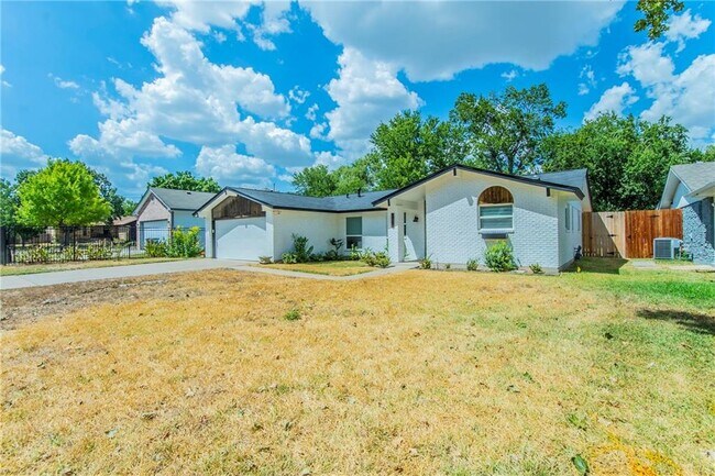 Foto del edificio - 5702 Whitebrook Dr