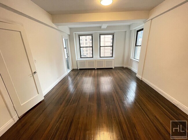 Building Photo - WEST 55 STREET