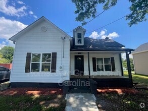 Building Photo - 209 N Davis Ave