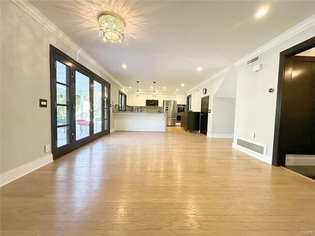 Foto del edificio - 14581 Mulberry Ave