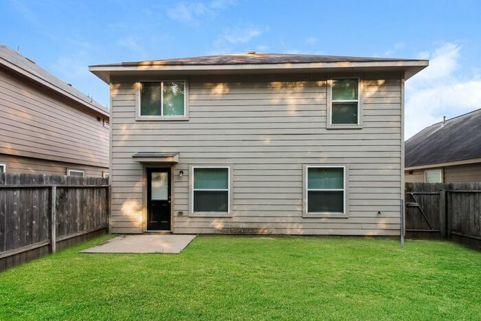 Building Photo - 10115 Piave Drive