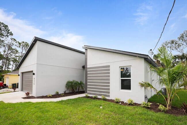Building Photo - Deposit-Free! Modern, energy efficient hom...