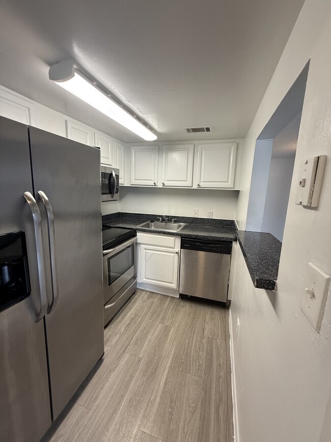 Photo - 2533 N Alafaya Trail Townhome