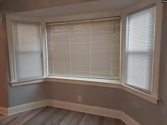 Foto del edificio - 1432 Platt Springs Rd