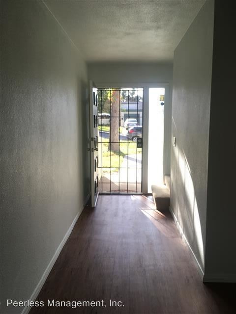 Building Photo - 2031 Terracina Cir