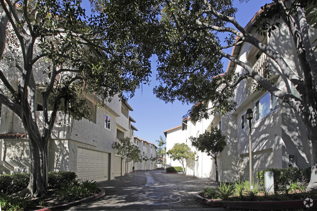 Foto del edificio - La Jolla Village Tennis Club