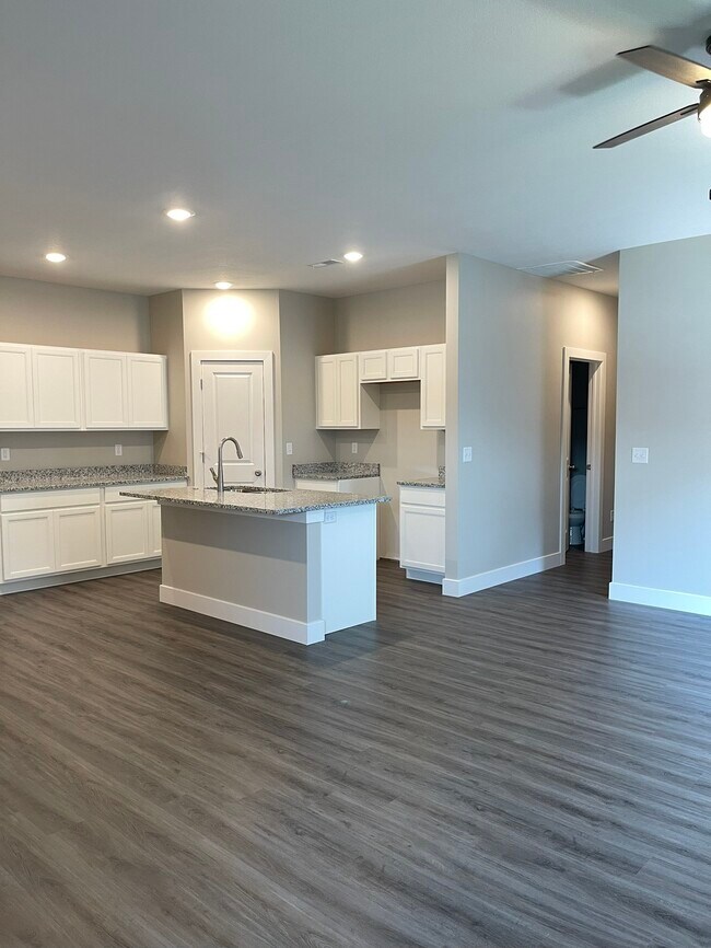 5232 N Cypress St, Bel Aire, KS 67226 House Rental in Bel Aire, KS