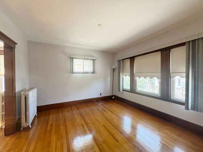 Foto del edificio - 211 Gladstone St