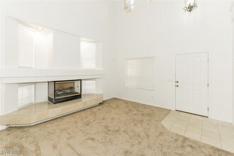 Building Photo - 10996 Calcedonian St