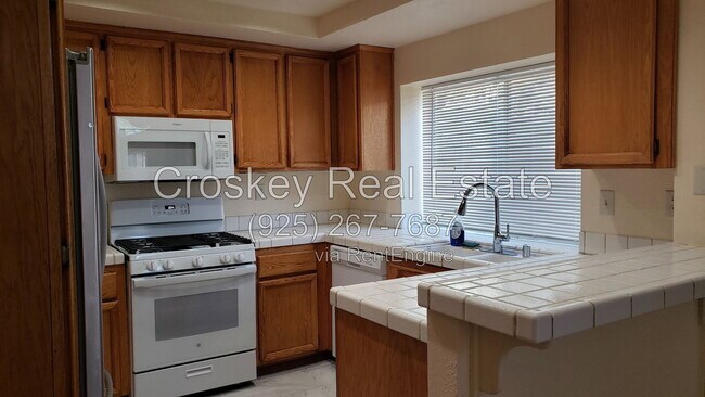 Foto del edificio - 4717 Knollpark Cir
