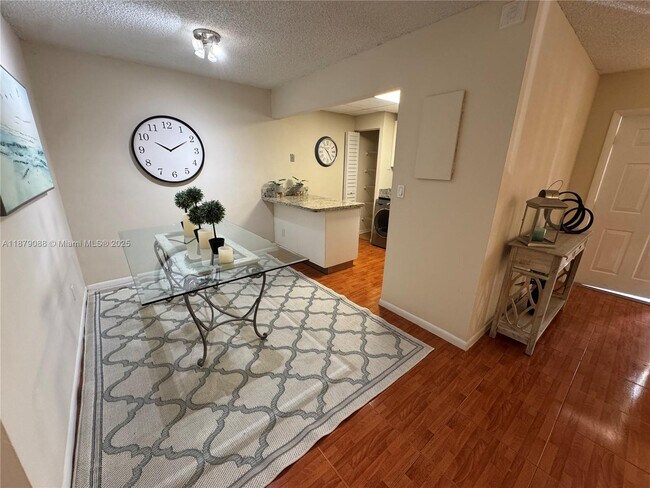 Foto del edificio - 6900 SW 39th St