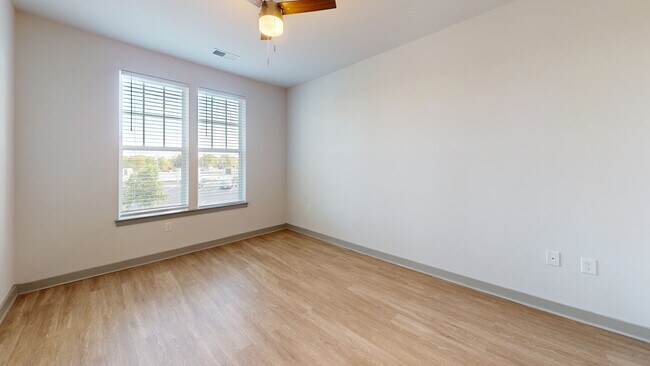 Interior Photo - 1274 at Towson
