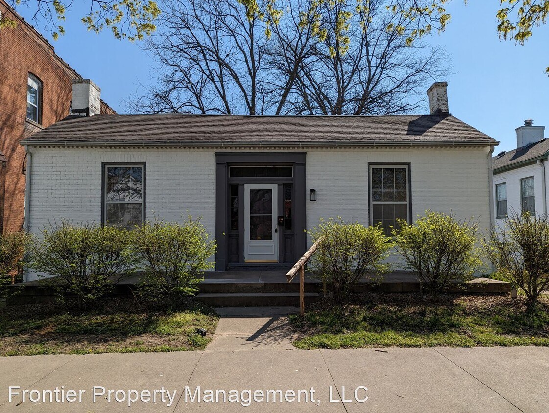 2 br, 1 bath House 606 6th St House Rental in Boonville, MO