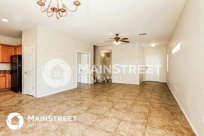 Foto del edificio - 7263 S Avenida De La Palmar