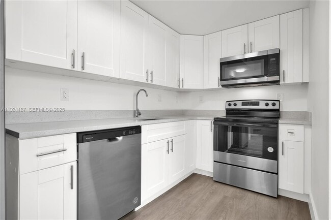 Foto del edificio - 1620 NW 18th St