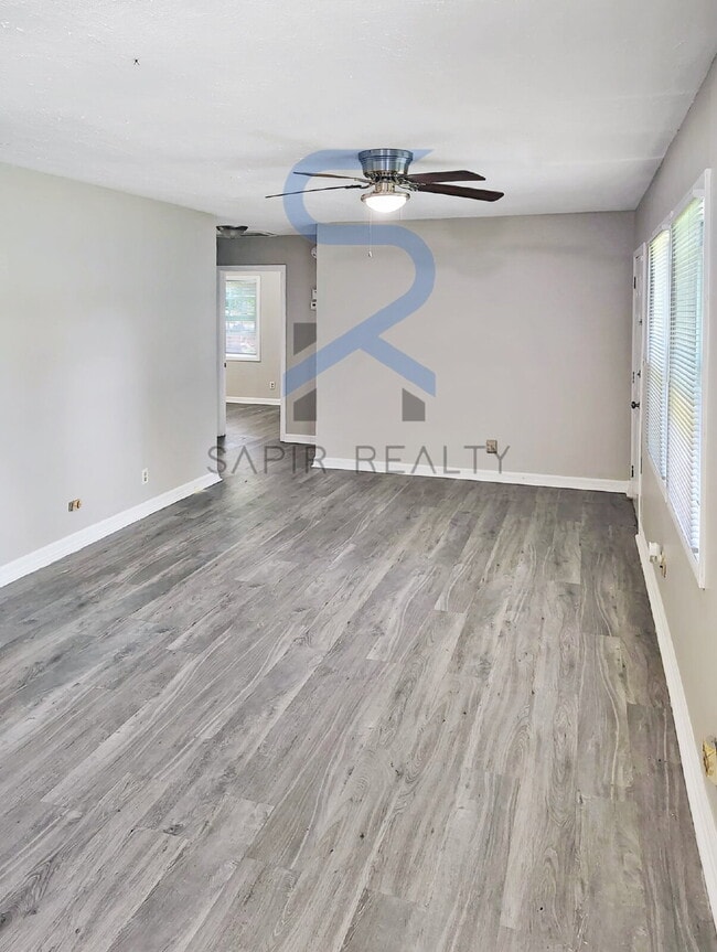 Building Photo - 203 Johns Rd