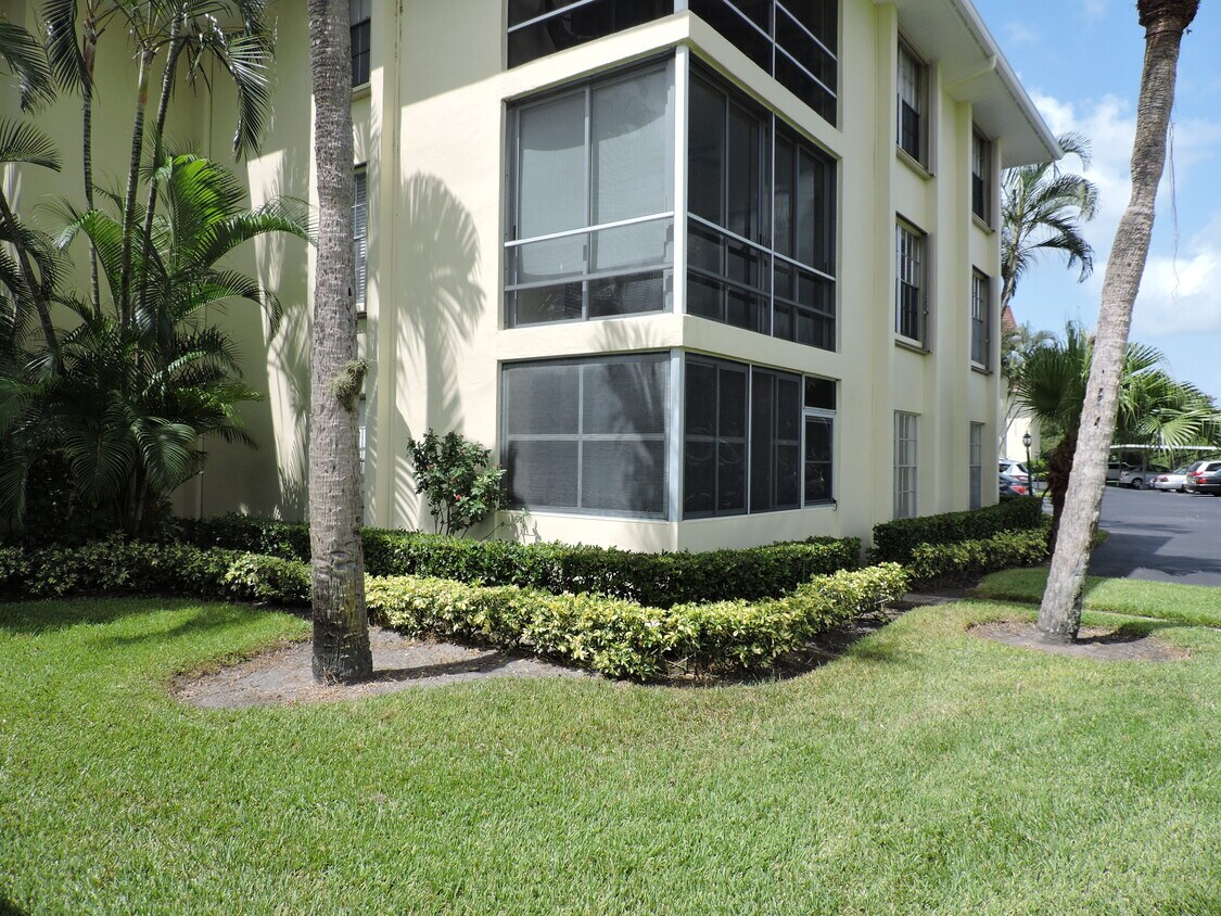 Foto principal - 5520 Tamberlane Cir
