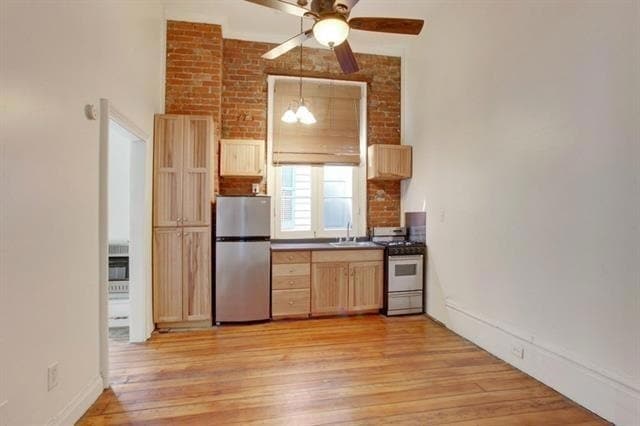 Photo - 932 Bourbon St House