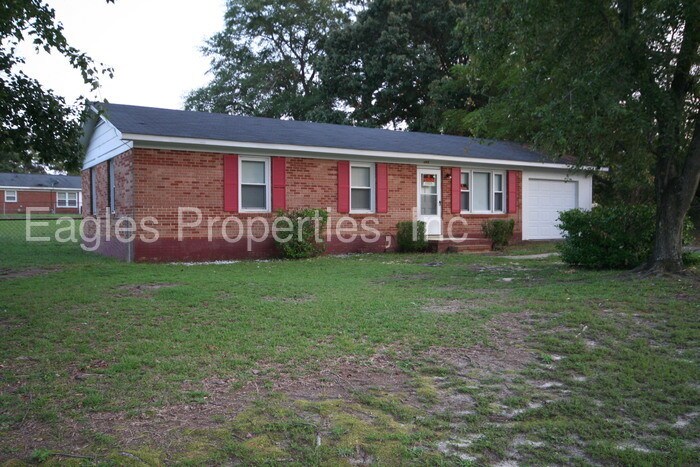 Primary Photo - 103 Kornegay Dr Dudley, NC 28333