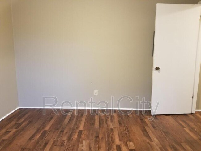 Foto del edificio - 10 Brianfield Cove