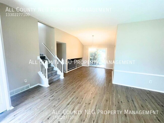 Building Photo - Charming home in North Ridgeville!