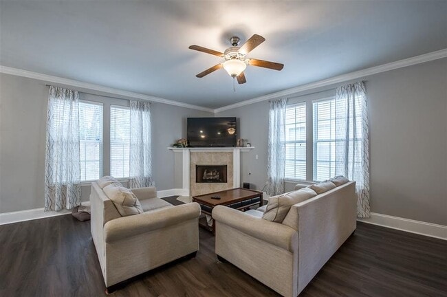 Building Photo - 2633 Fenwood Ct