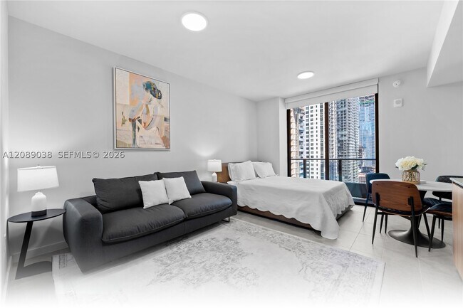 Foto del edificio - 121 NE 5th St