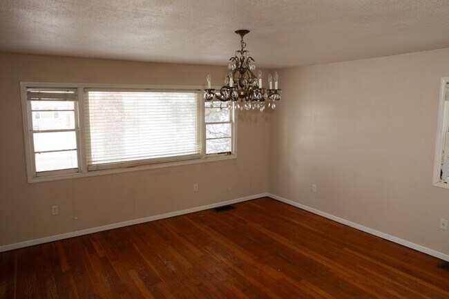 Foto del edificio - 110 20th St NW