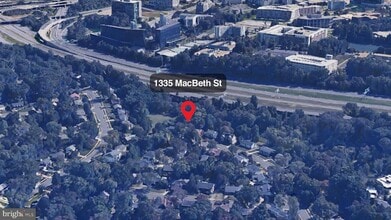 Building Photo - 1335 MacBeth St
