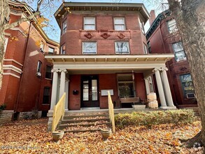 Building Photo - 1393 S 3rd St