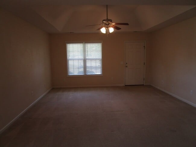Foto del edificio - 20 Brushwood Ct