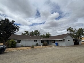 Building Photo - 3046 Roberts Creek Rd