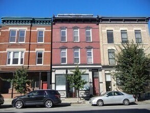 Building Photo - 1870 N Halsted St