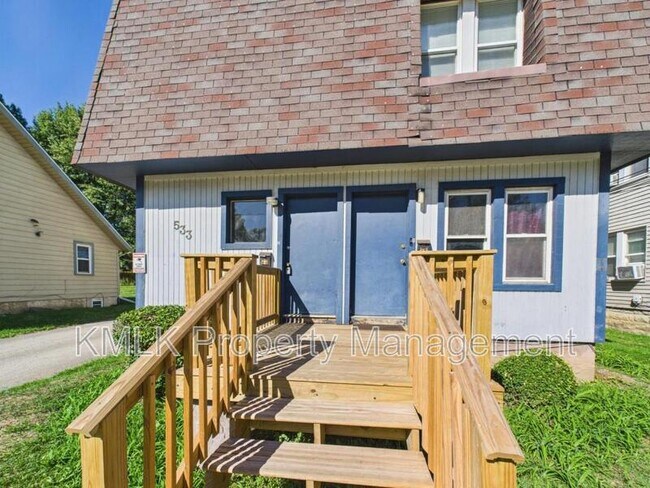 Foto del edificio - 533 Gage St