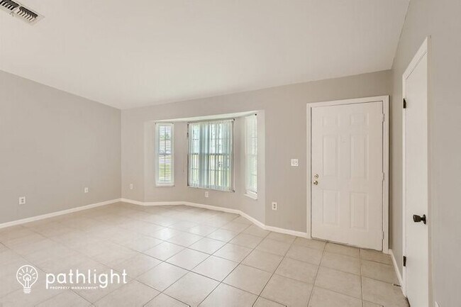 Foto del edificio - 6572 Freeport Drive