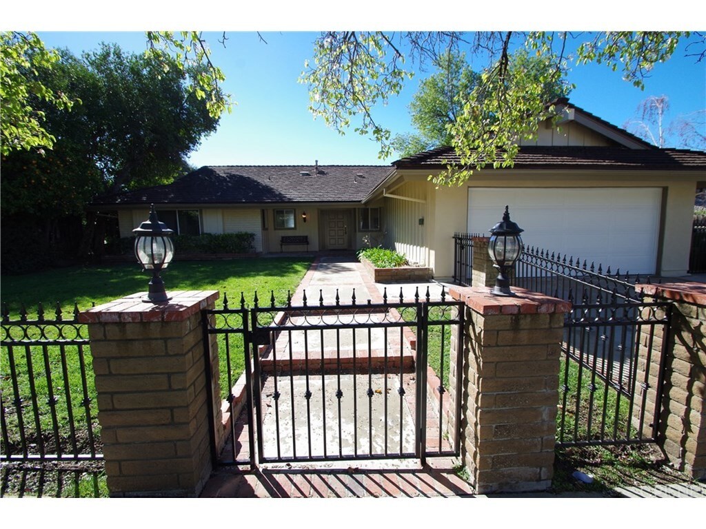 Northridge Apartments Apartments For Rent In Northridge