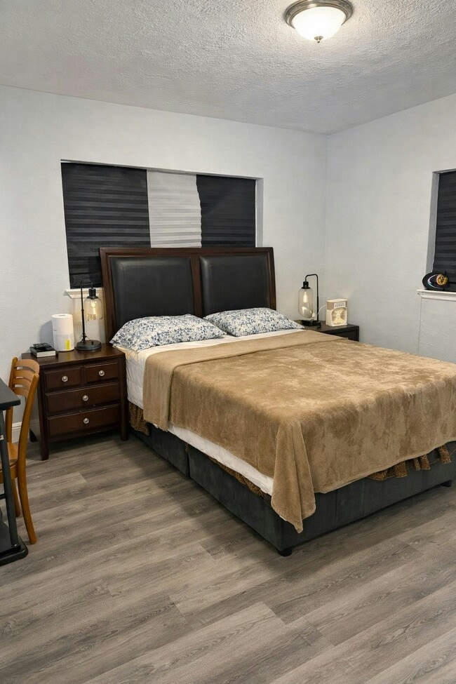 Photo - 4612 Seybold Ave House