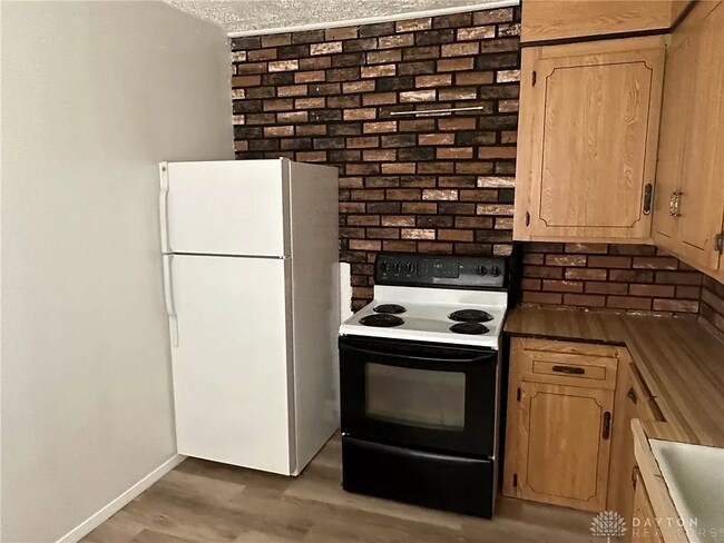 Foto del edificio - 11 Grove Ave