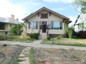 Building Photo - 930 Ouray Ave