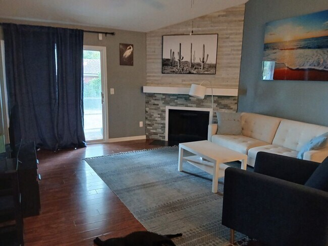 Foto del edificio - Modern Comfort and Convenience in Citadel ...