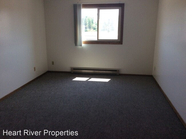 Building Photo - 1425 14th St W