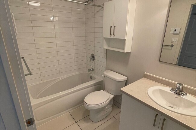 Photo du bâtiment - 2085 Av. Papineau