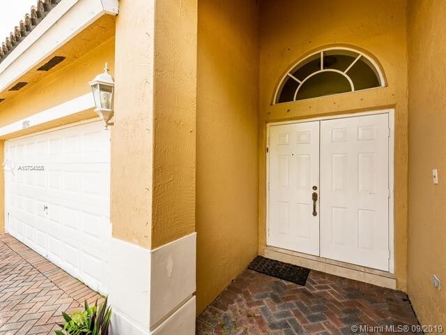 Building Photo - 13950 SW 155th Ct  13950 Miami FL 33196