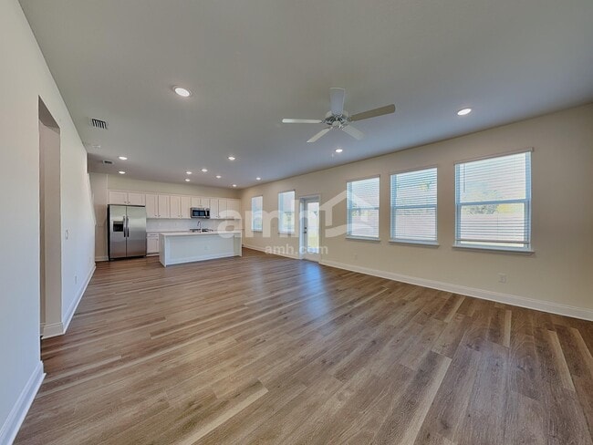 Building Photo - 2508 Feather Crst Dr