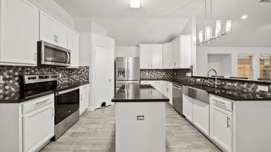 Building Photo - 15218 Arnold