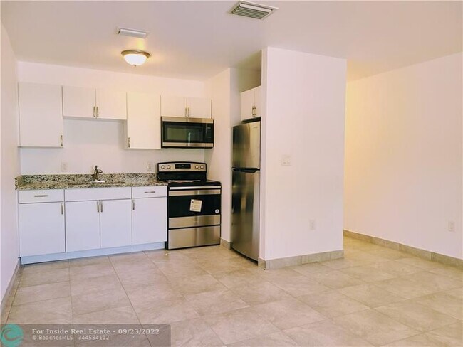 Foto del edificio - 2324 Johnson St